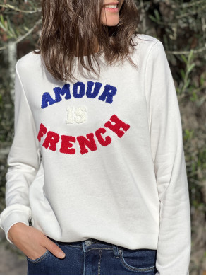 Sweat Amour is French Ecru
